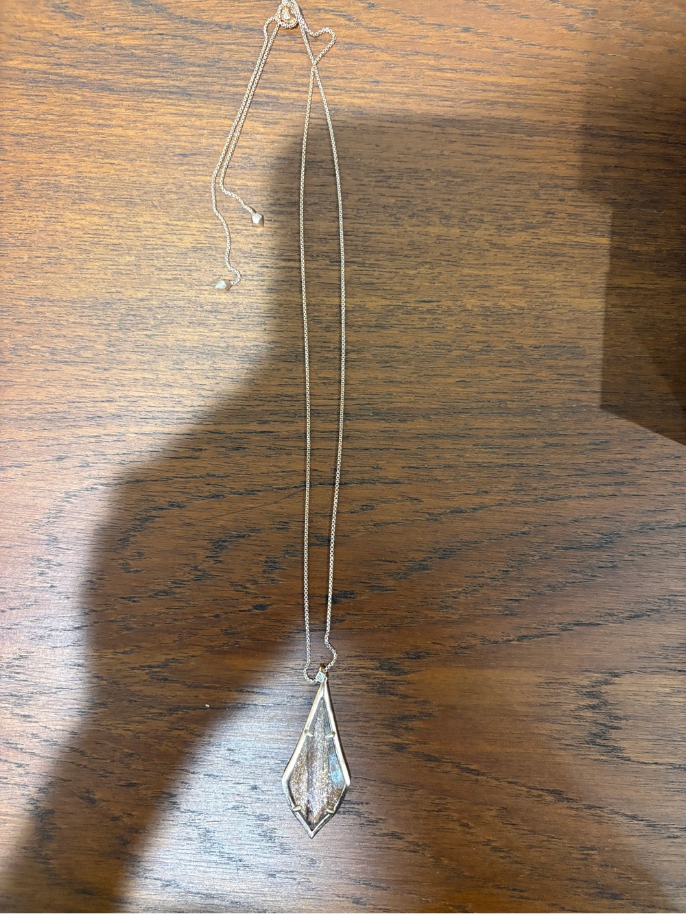 Kendra Scott Gold-Tone Pendant Necklace with Faceted Stone